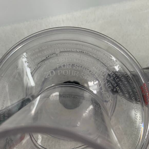 Veggie Bullet Main Bowl w/Pusher 2 Lids VB-102 Replacement Parts 2D 1D - Picture 8 of 15